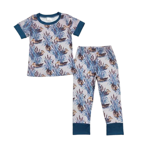 Peaceful Ducks Short Sleeve & Pants Loungewear Set